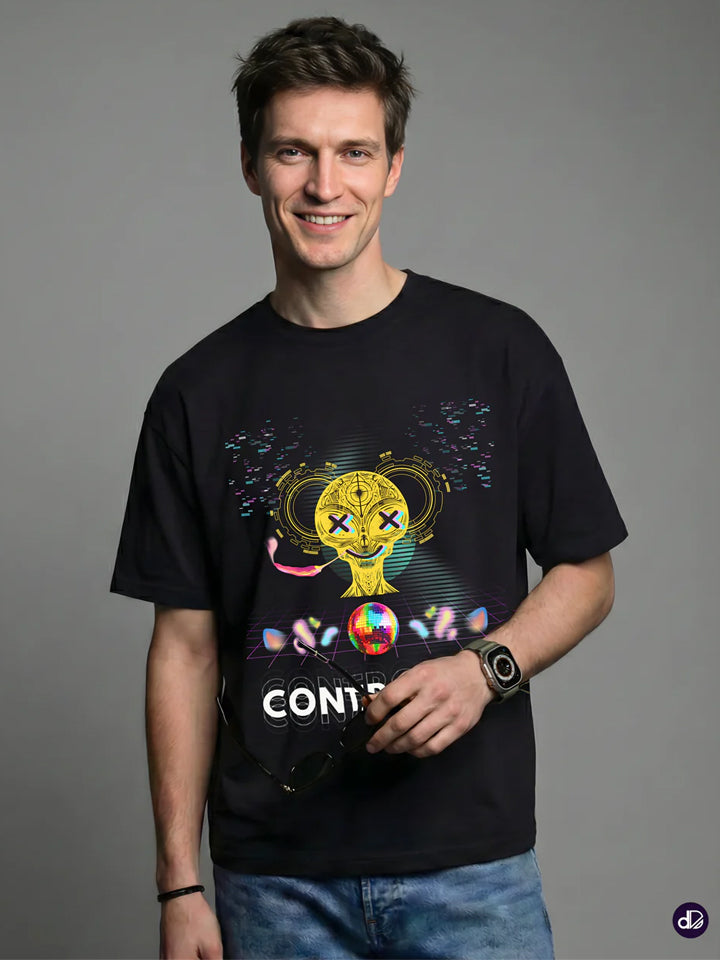 IN COMMAND | Unisex Premium Oversized T-shirt